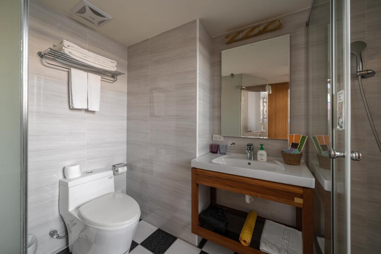 טאינאן Anping Kensington Hotel מראה חיצוני תמונה